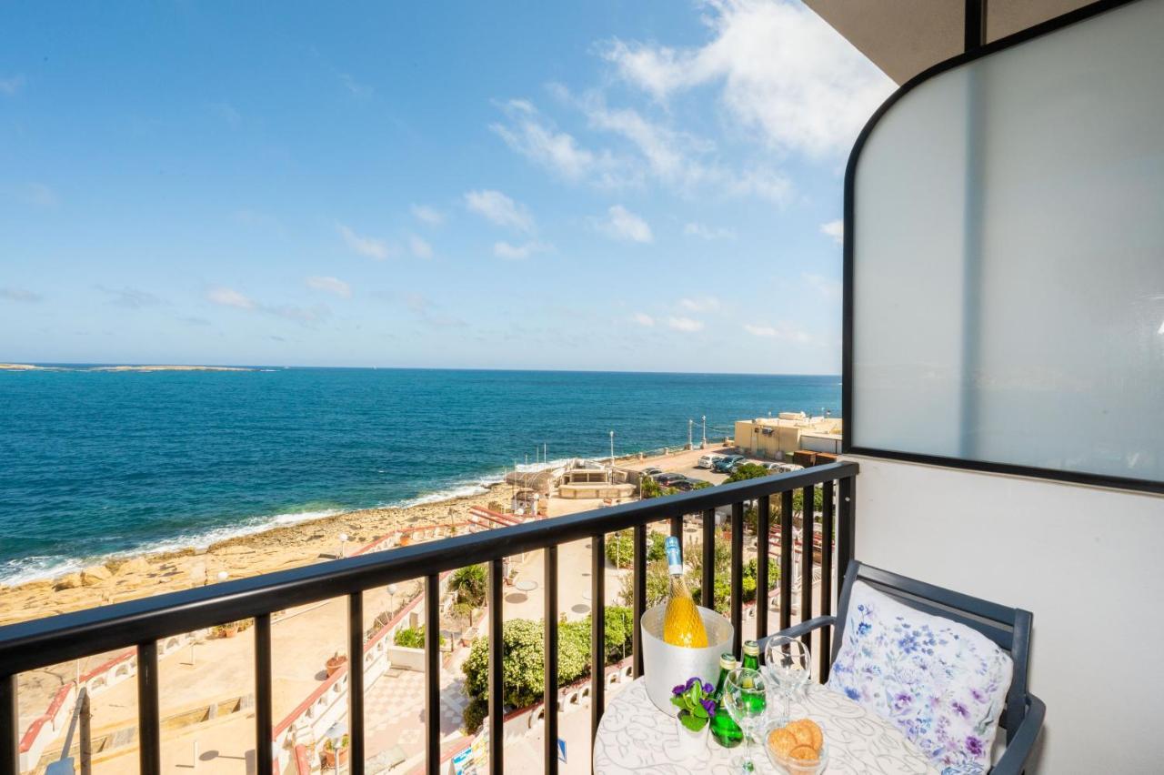 Islet Promenade Seafront Family Apartment With 2 Balconies By Getawaysmalta Сент-Полс-Бей Экстерьер фото